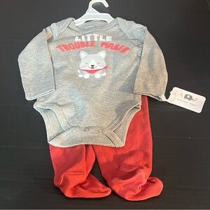 NWT Emporio Baby Gray and Rusty Red 2 Piece Set with Footies- Size 6/9 Months